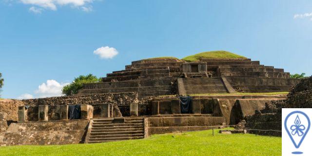 El Centro Histórico de San Salvador: Tradición y Cultura